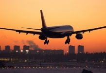 Пассажирам могут увеличить компенсации за задержки рейсов