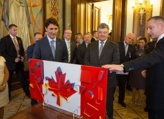 Порошенко назвал Канаду самым искренним другом Украины