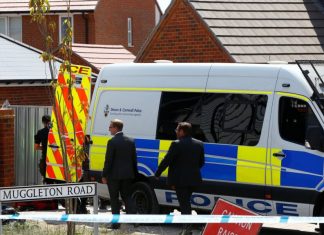 Отравившийся «Новичком» Роули пошел на поправку и поговорил с полицией