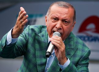 Не только обвал лиры: почему Турция оказалась на грани финансового кризиса