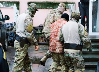 На условия не жалуются: Москалькова посетила раненых украинских моряков в московском СИЗО