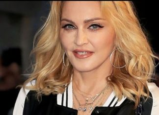 «Мне не стыдно»: Мадонна показала фото 40-летней давности, где она полностью голая