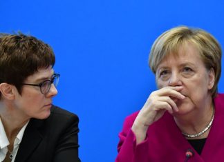 Преемница Меркель пересмотрит политику в отношении мигрантов