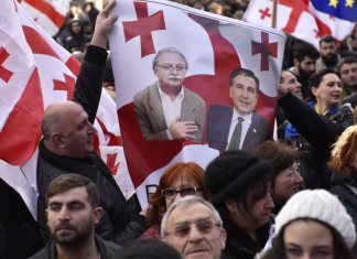 Протесты в Тбилиси: у здания парламента появились первые палатки