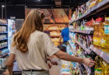 Кто и зачем хочет ввести в Украине продуктовые чеки