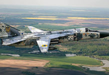 «Купи мені літак»: поки що грошей для українських льотчиків зібрали на одне крило