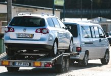 Привіт, корупція: як українці відреагували на повернення розмитнення авто