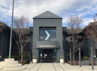 «Банкопад» у США: чи буде криза та що чекає на Україну