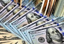 Стрімке піке гривні: яким буде курс долара до кінця року