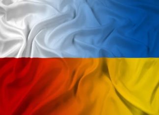 Передвиборчий трюк. Конфлікт Польщі з Україною розлютив ЄС