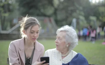 Індексація пенсій, нові форми звітності та підвищення тарифів: що чекає українців у березні