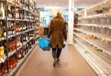Українців попередили про новий стрибок цін на продукти: що подорожчає на 30% і чому
